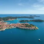 1 Bedroom Lovely Apartment In Rovinj
