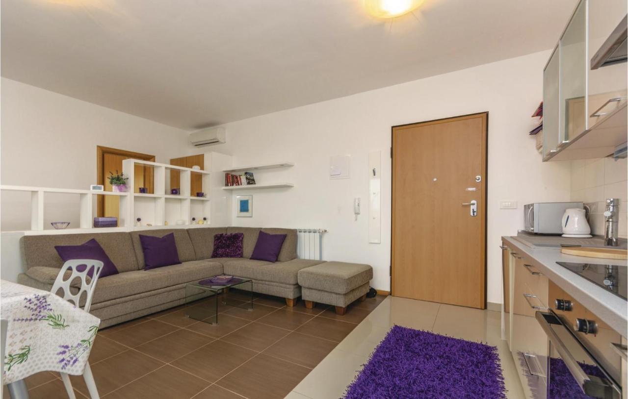 1 Bedroom Lovely In